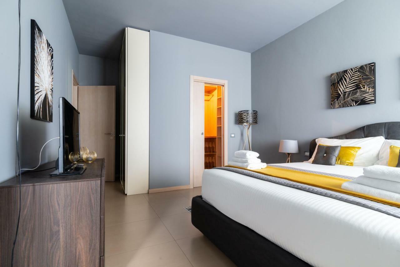 Grancini 6 - Pagano City Life Luxury Apartment ! Milán Exterior foto